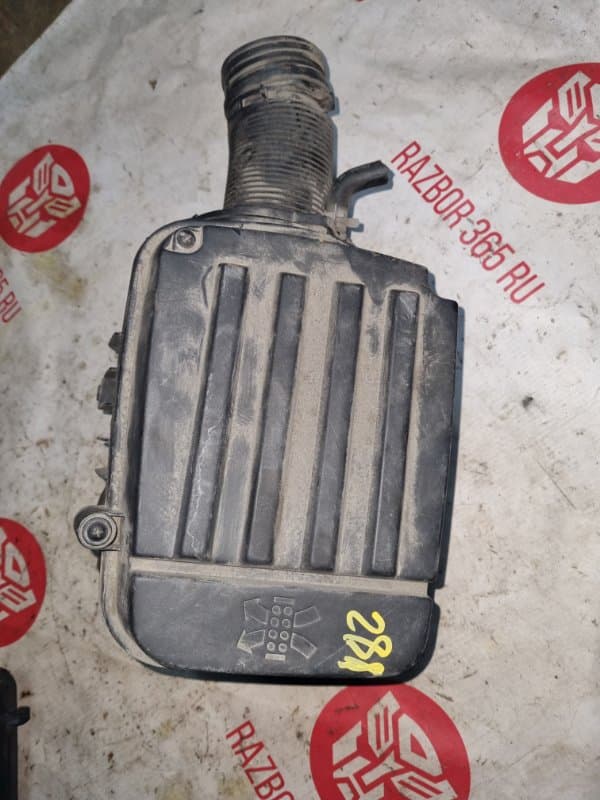 Корпус воздушного фильтра Volkswagen Jetta 1K2 BVY 2009 (б/у)