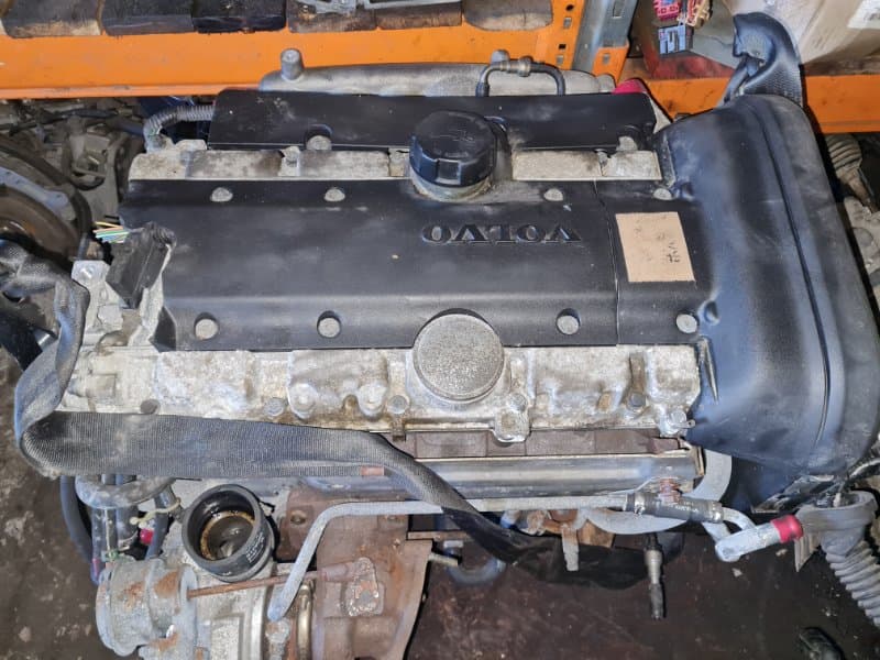 Двигатель Volvo S60 B5234T 2002 (б/у)