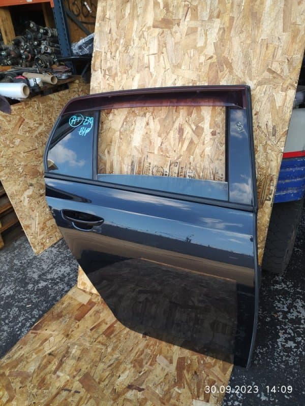 Дверь Volkswagen Golf 5K1 CAX 2011 задн. прав. (б/у)