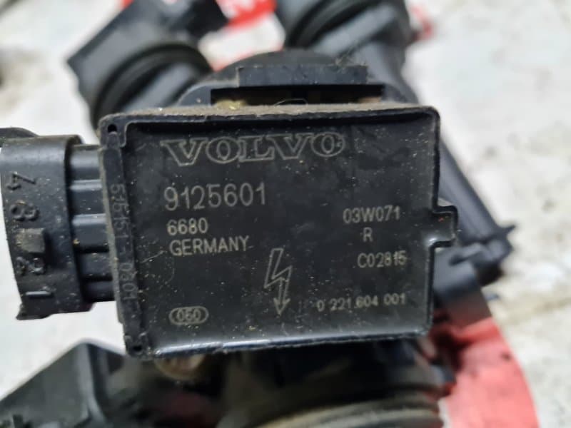 Катушка зажигания Volvo XC90 C B5254T2 2005 (б/у)