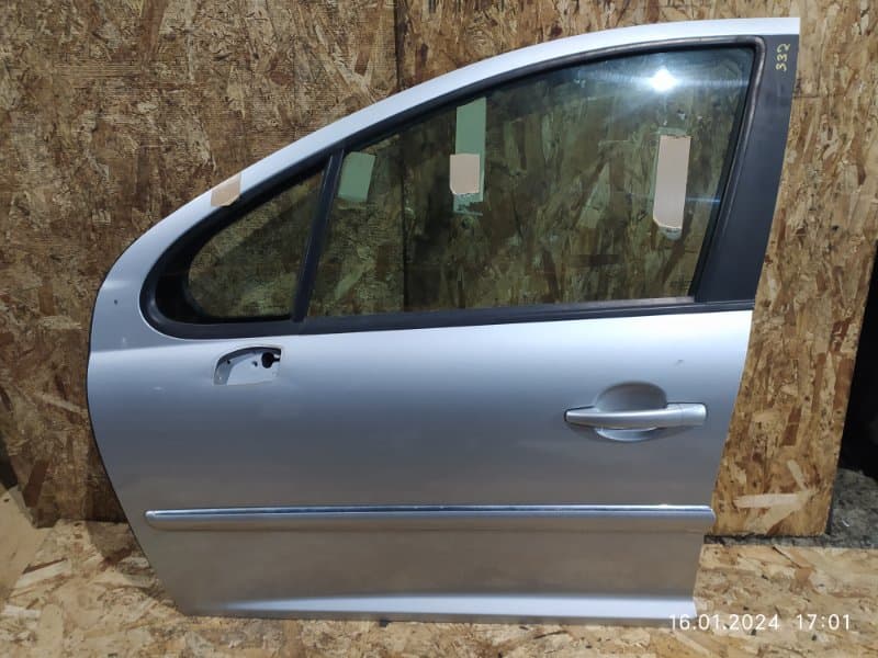 Дверь Peugeot 207 WK 5F01 EP6CD EUR 5 120Л.С. 2011 перед. лев. (б/у)