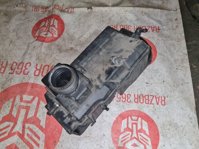 Корпус воздушного фильтра VOLVO S40 MS B5244S 2010 (б/у)