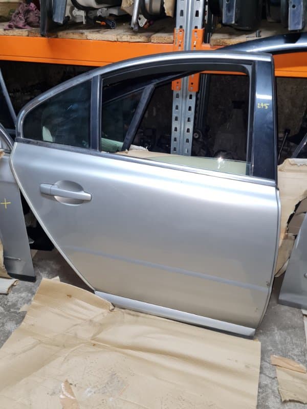 Дверь Volvo S80 AS B6324S 2010 задн. прав. (б/у)