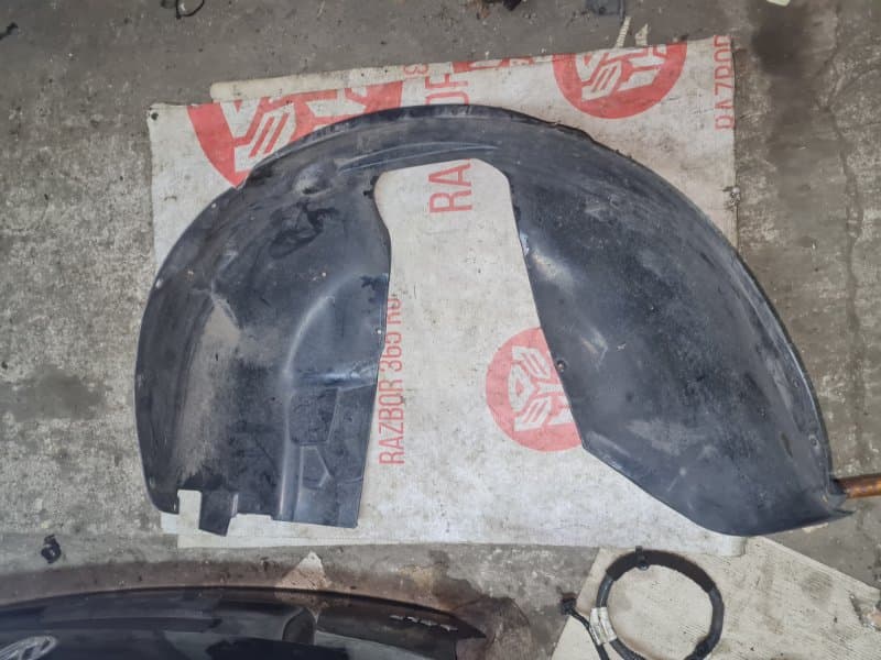 Подкрылок VOLVO S40 MS B5244S 2009 перед. лев. (б/у)