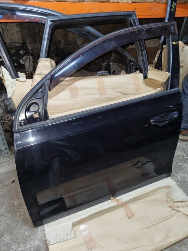 Дверь Volkswagen Golf 5K1 CAX 2011 перед. лев. (б/у)