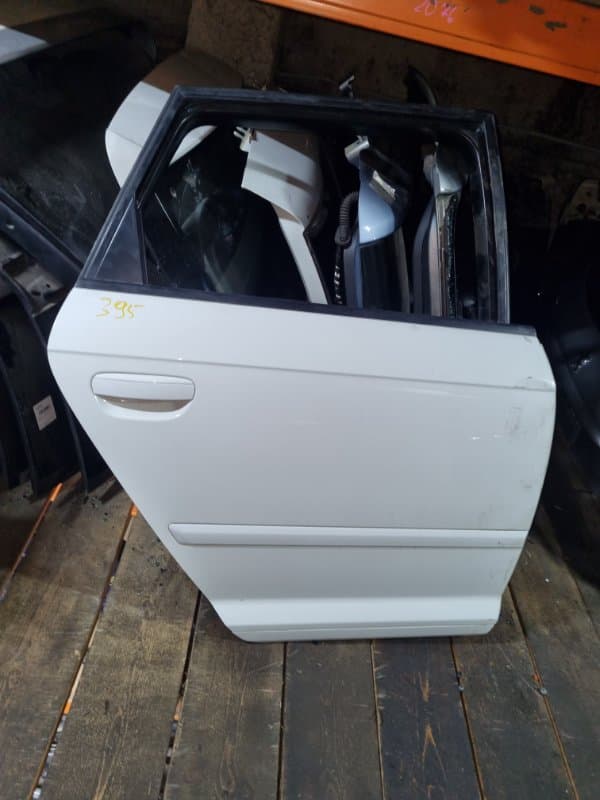 Дверь Audi A3 8PA CCZ 2009 задн. прав. (б/у)