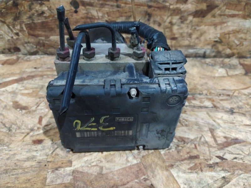 Блок abs Ford Escape ZD AJ30 2008 (б/у)