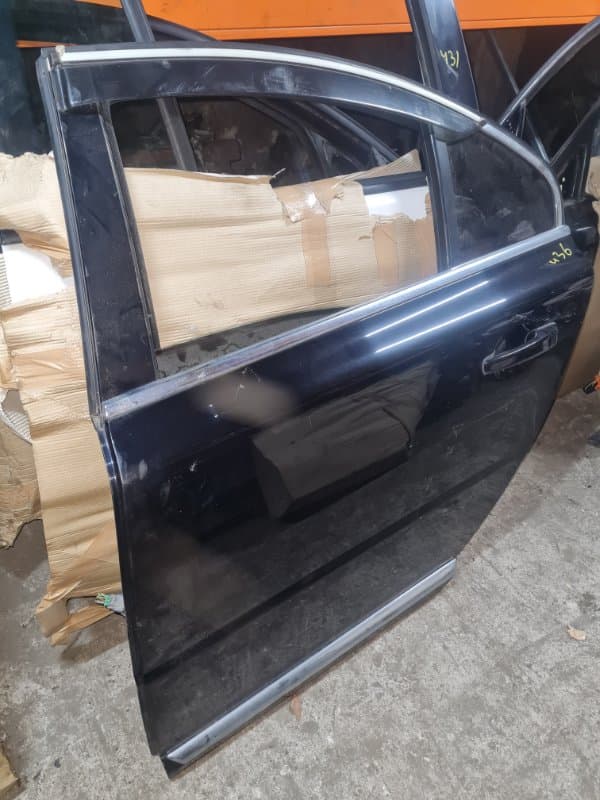 Дверь Volvo S80 AS B6324S 2010 задн. лев. (б/у)