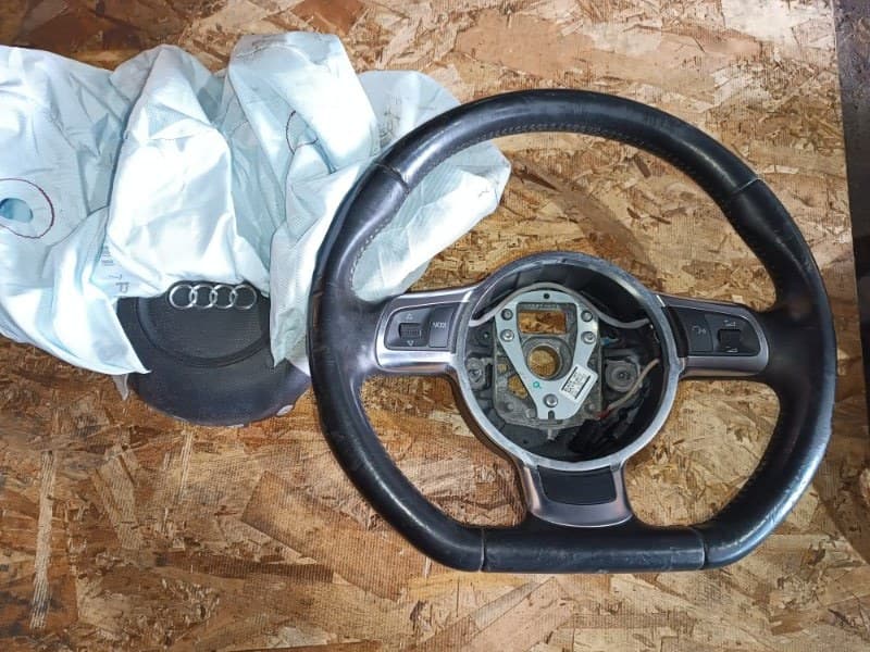 Руль Audi TT 8J3 CCZ 2009 (б/у)