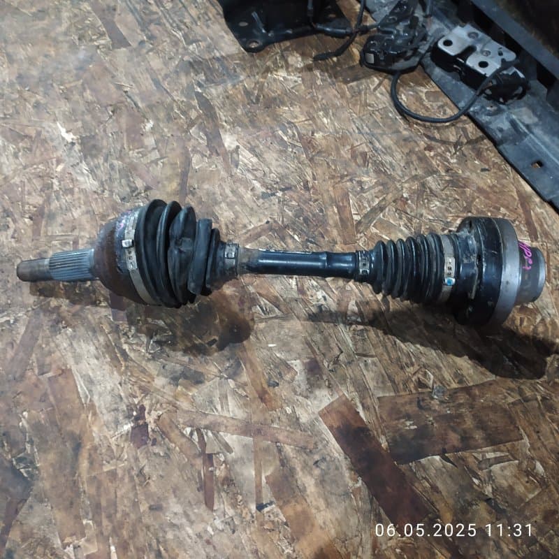 Привод Volkswagen Touareg 7L6 BMV 2005 перед. лев. (б/у)