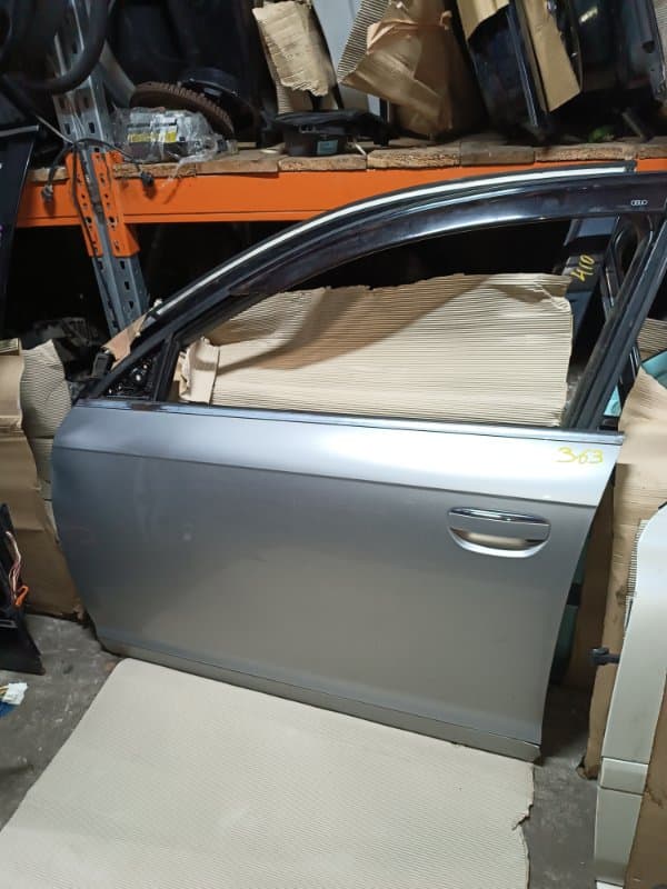Дверь Audi A6 4F5 BDX 2008 перед. лев. (б/у)