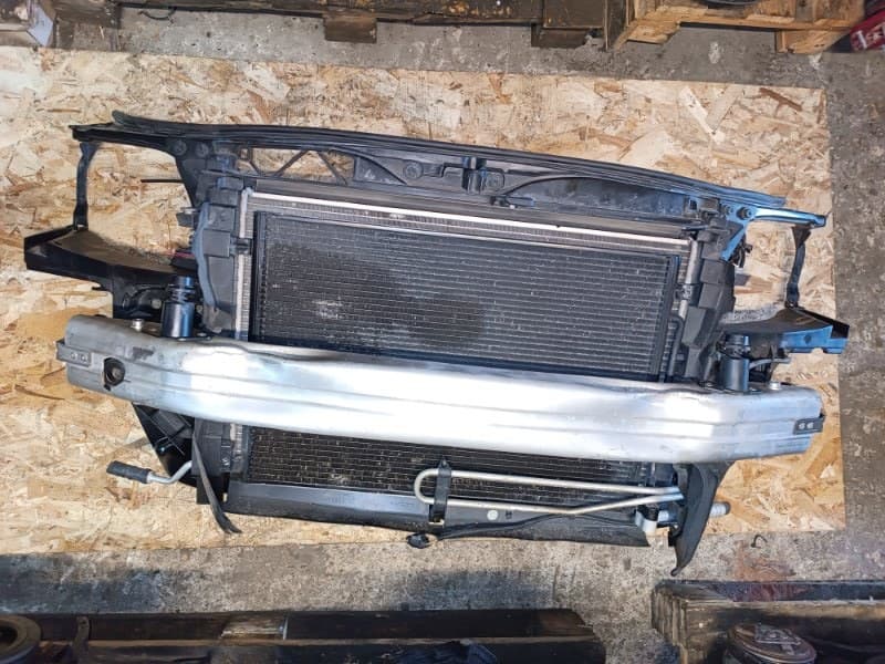 Панель передняя в сборе Audi A4 8EC BWE 2006 (б/у)