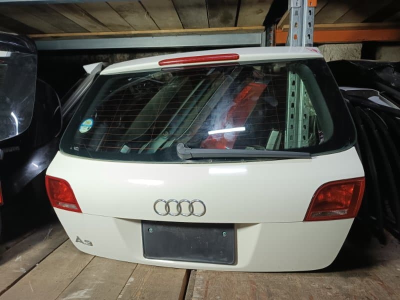 Крышка багажника Audi A3 8P1 BSE 2006 (б/у)