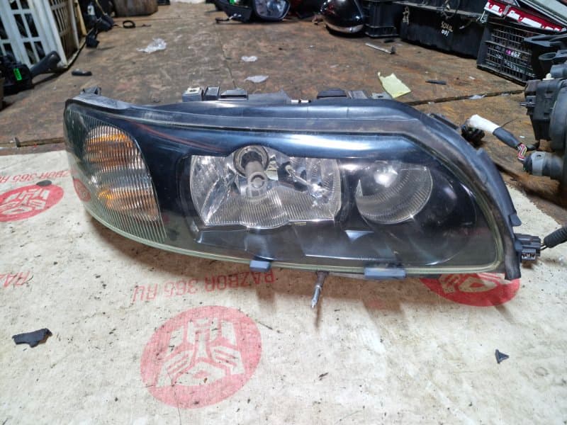 Фара ксенон Volvo S60 RS B5254T2 2004 прав. (б/у)