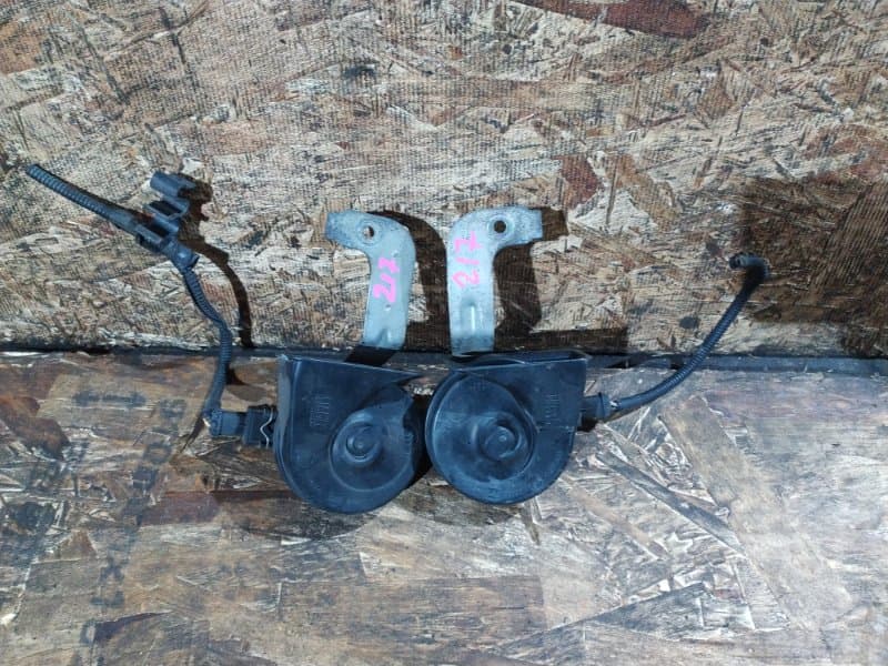 Звуковой сигнал 2 шт Volvo V50 MW B5254T3 2007 (б/у)