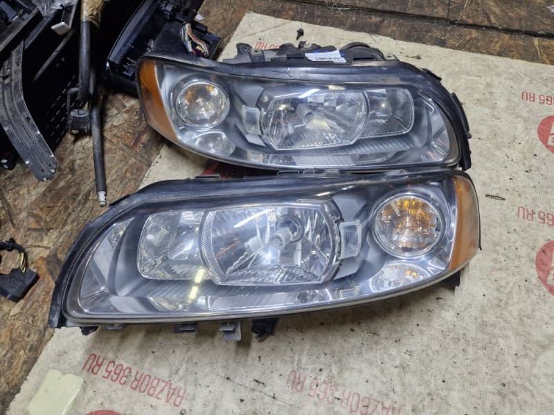Фара ксенон Volvo XC70 SZ B5254T2 2005 лев. (б/у)