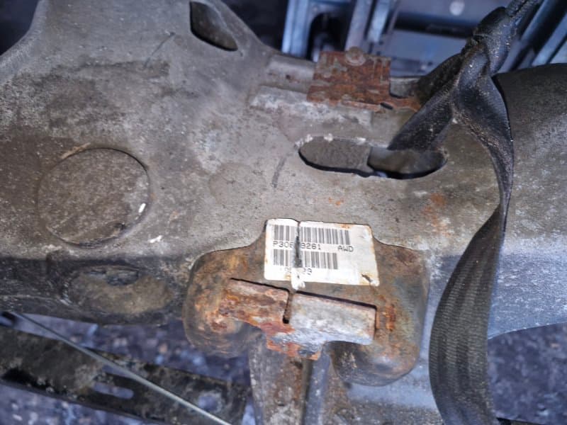 Балка подвески Volvo XC70 SZ B5244T3 2002 задн. (б/у)