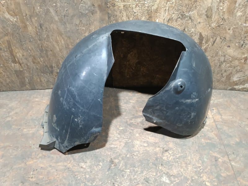 Подкрылок нижний Volkswagen Passat 365 CAX 2011 перед. лев. (б/у)