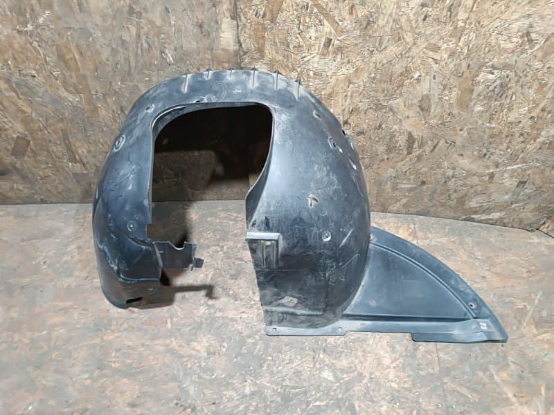 Подкрылок Peugeot 307 3H RFN 2004 перед. лев. (б/у)