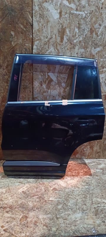 Дверь Volkswagen Tiguan 5N1 CAW 2009 задн. лев. (б/у)
