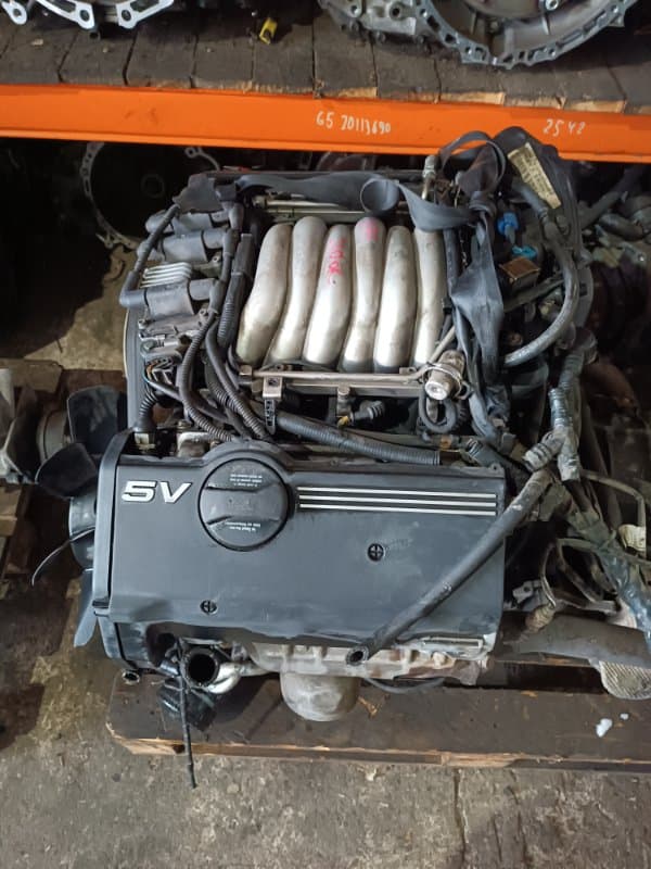 Двигатель ACK Audi A6 4B2 ACK 2001 (б/у)