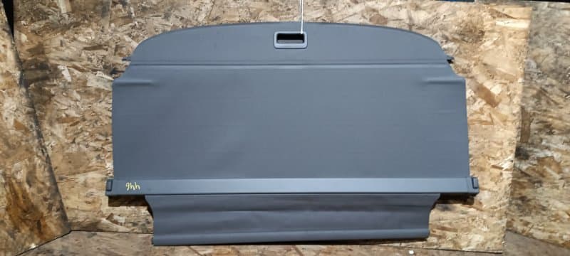 Шторка багажника Volvo V50 MW B5254T7 2010 (б/у)