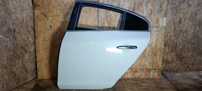 Дверь с дефектом Volvo S60 Y20 B4164T 2011 задн. лев. (б/у)