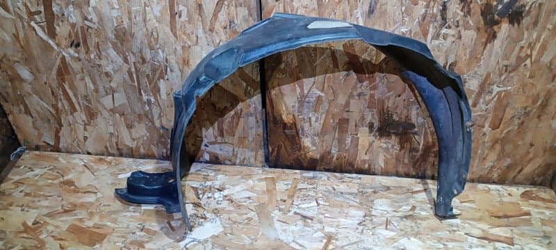 Подкрылок Ford Escape EPFW L3 2006 перед. лев. (б/у)