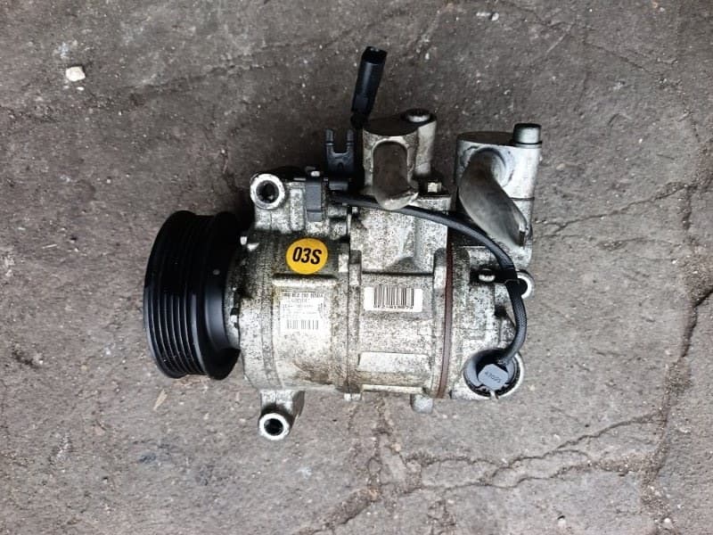 Компрессор кондиционера Audi A4 8E5 ALT 2005 (б/у)