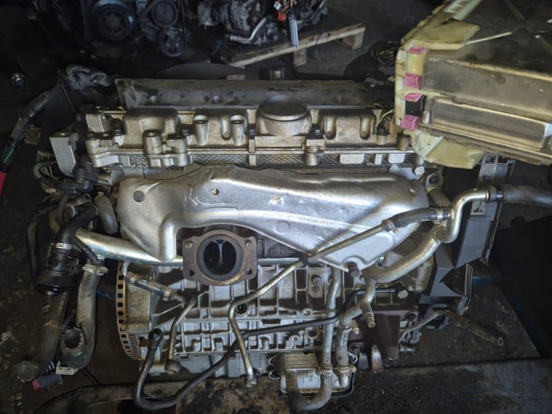 Двигатель Volvo XC70 SZ B5254T2 2004 (б/у)