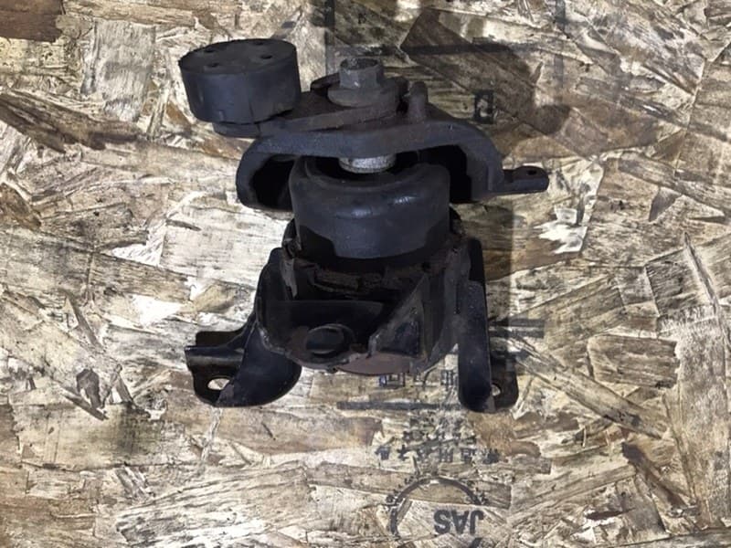 Опора ДВС Ford Escape ZD L3 2008 перед. прав. (б/у)